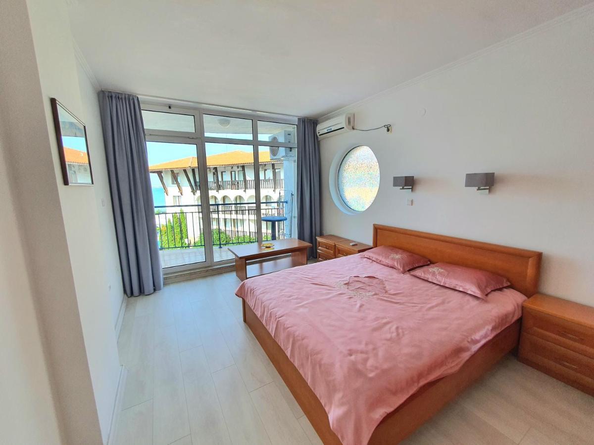 Sveti Vlas Marina Beach Apartment - Vega Village Exterior photo